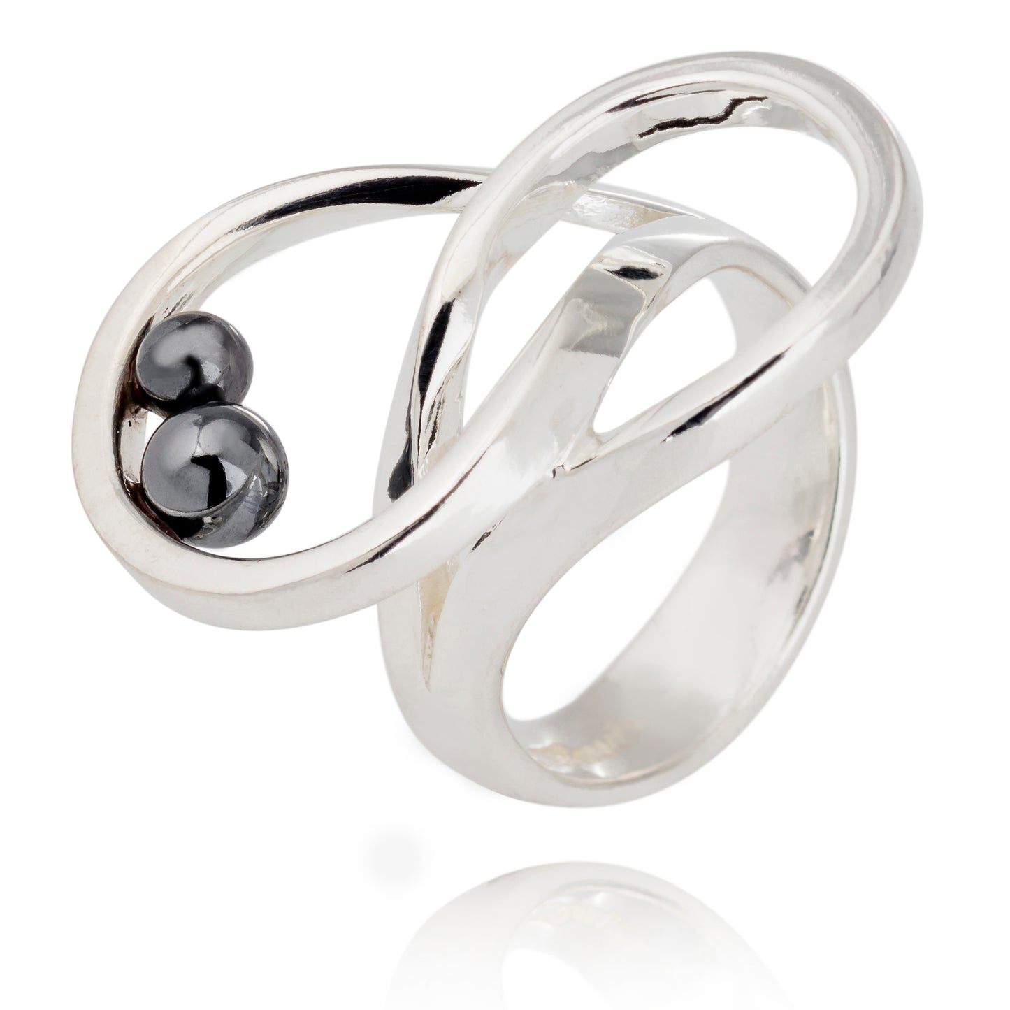 Eternity ring in silver hematite stones