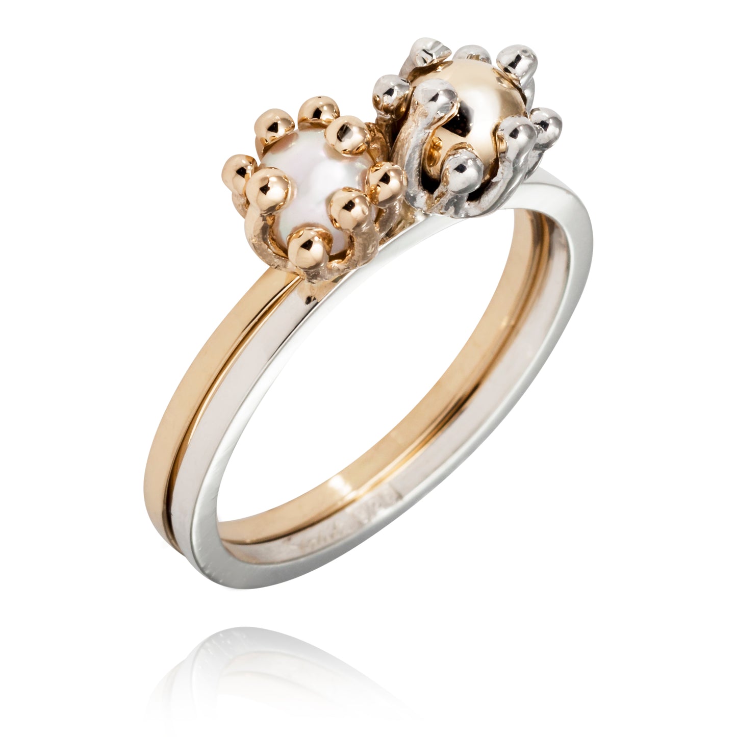 Pearl cage ring in silver with gold ball