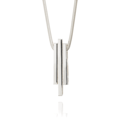 Stairway hänge i silver, kort